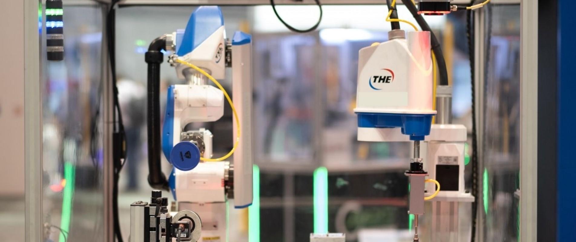 TM Robotics | Industrial robots | Toshiba Machine | Shibaura Machine